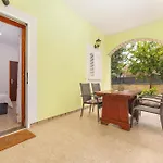 Apartman Ane *