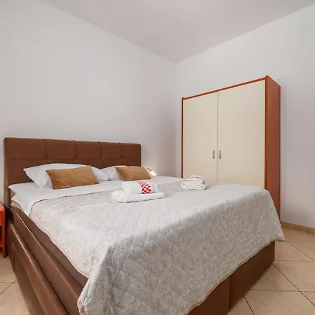Apartment Ane *